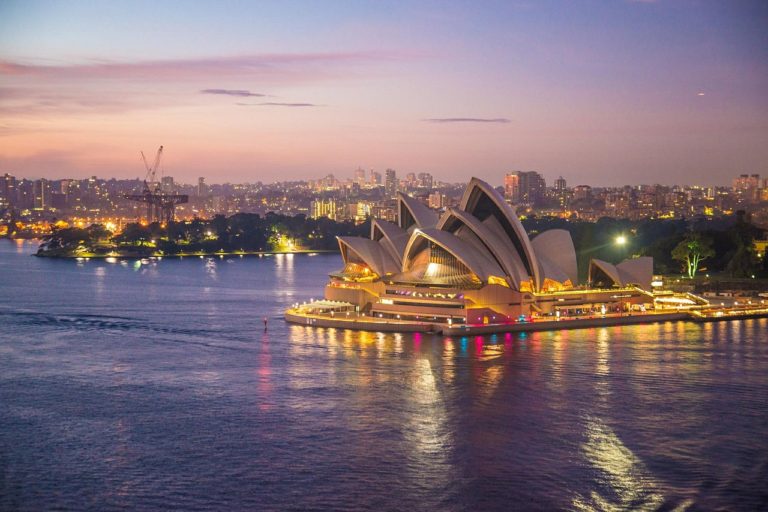Australia granted permanent residency lowest in a decade - NepaliPage